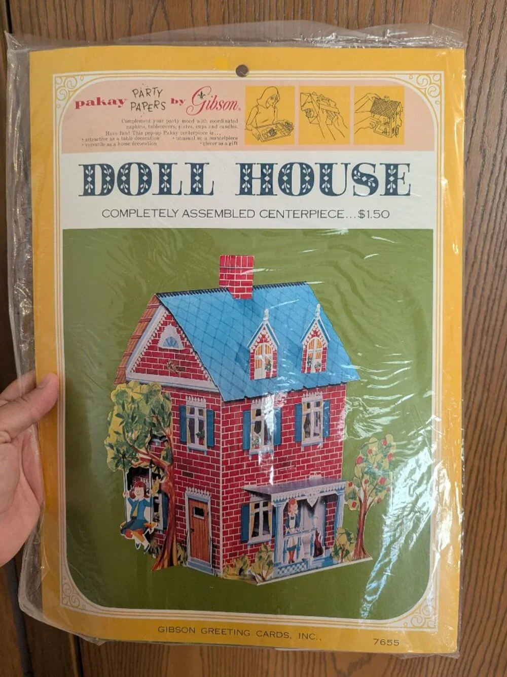 New VTG Pop Up Dollhouse Cardboard Decor Party Playroom Gibson Centerpiece